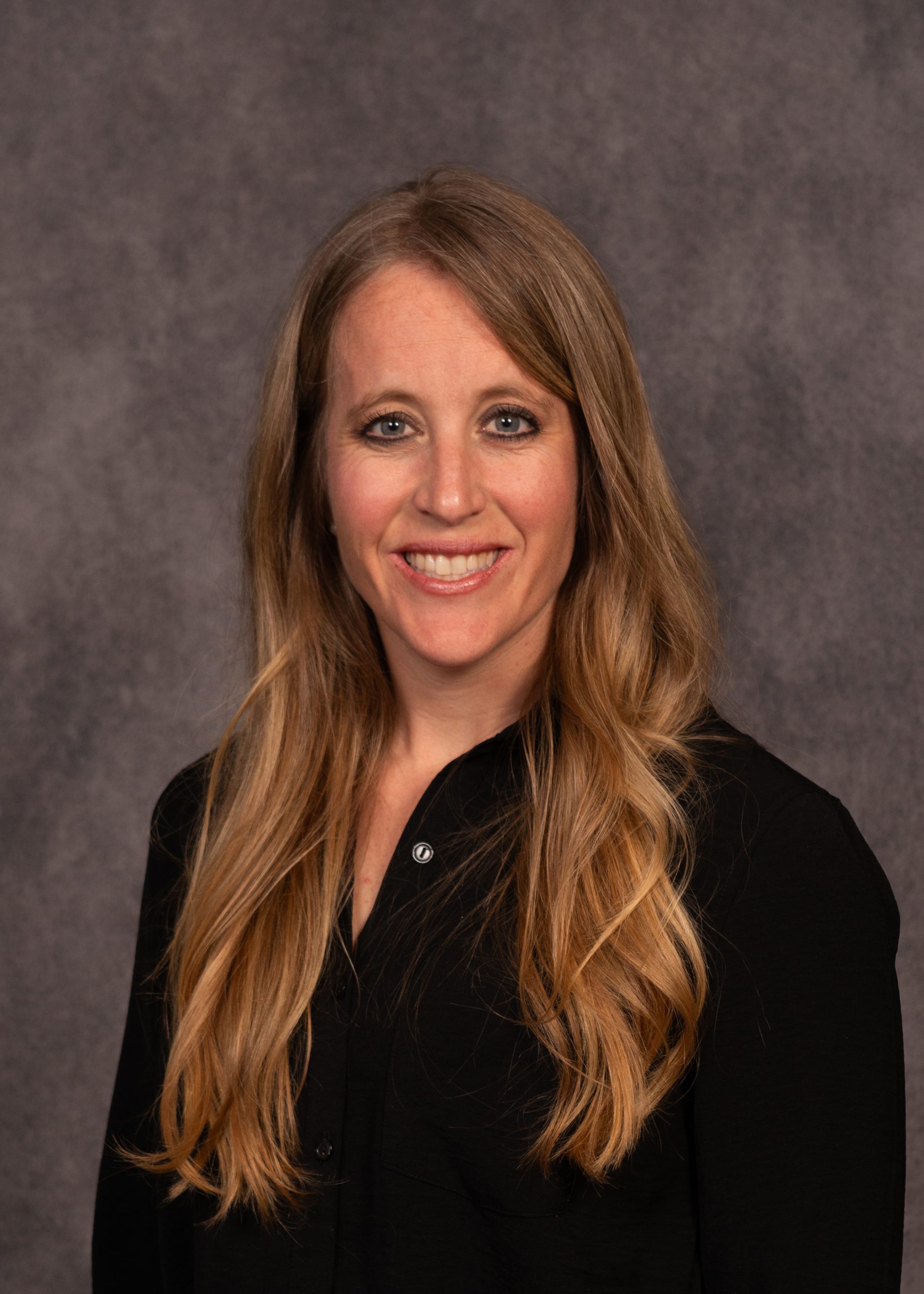 Lindy Lynn, MSN, CNN<br />